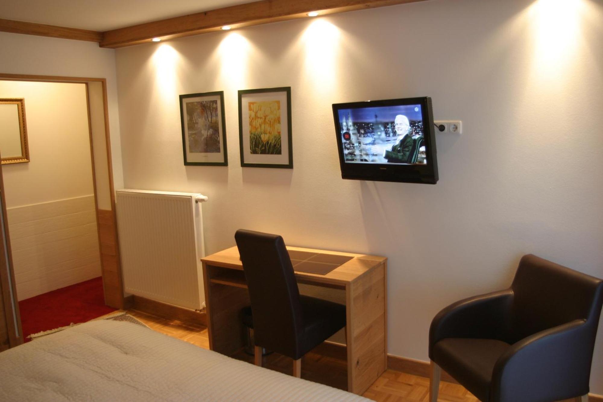 Hotel Waldgasthof Schoening Friesoythe Quarto foto